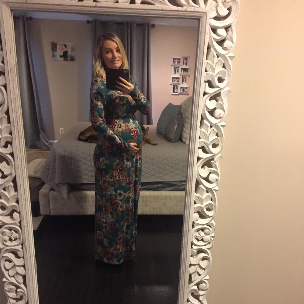 Floral long sleeve maternity dress